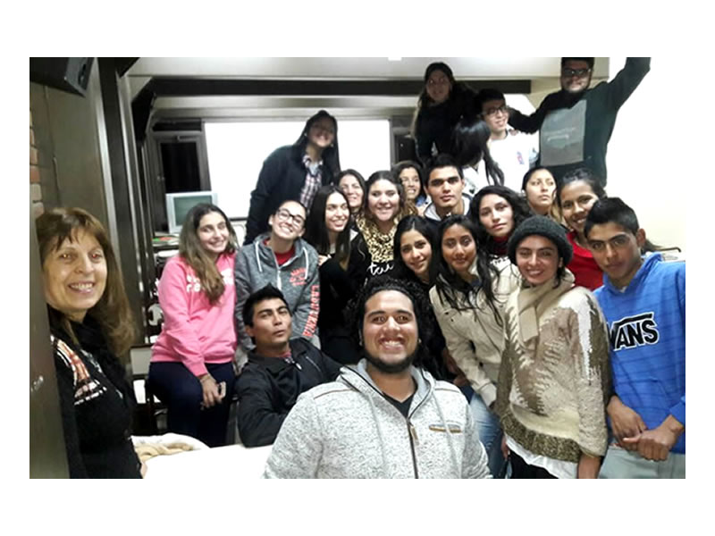 Visita de alumnos de Lavalle a la UDA